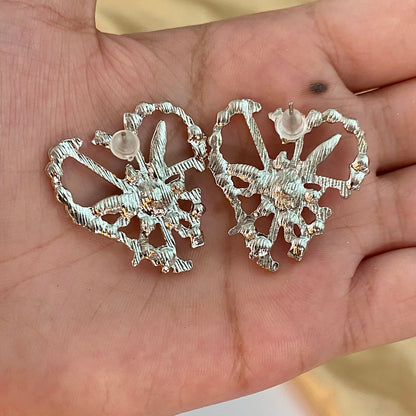 Rhinestone Heart Decor Stud Korean Earrings