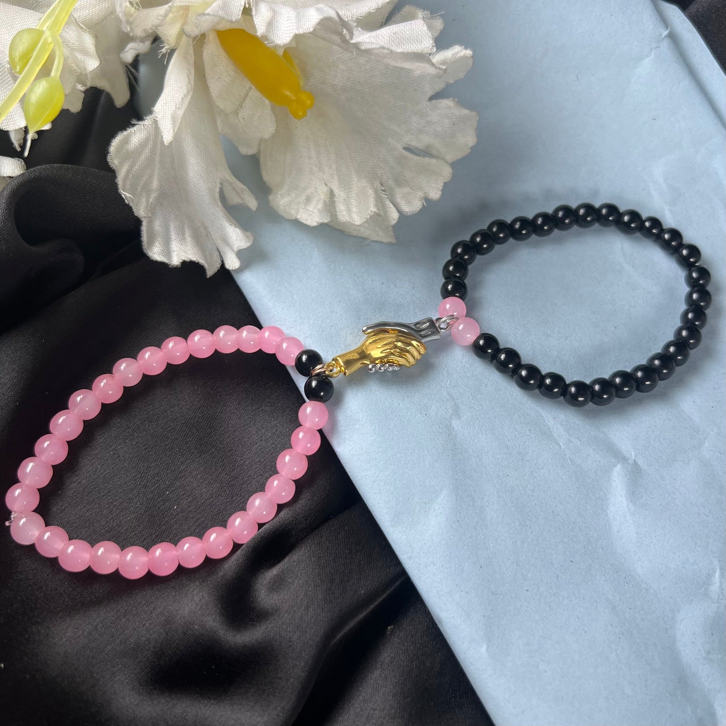 Couple Magnetic Hand Stretchable Bracelet Pink Black (Small Beads)