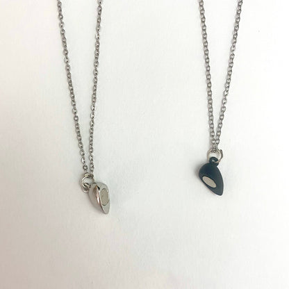 Waterproof Silver Magnetic Heart Couple Necklace With Stainless Steel Chain