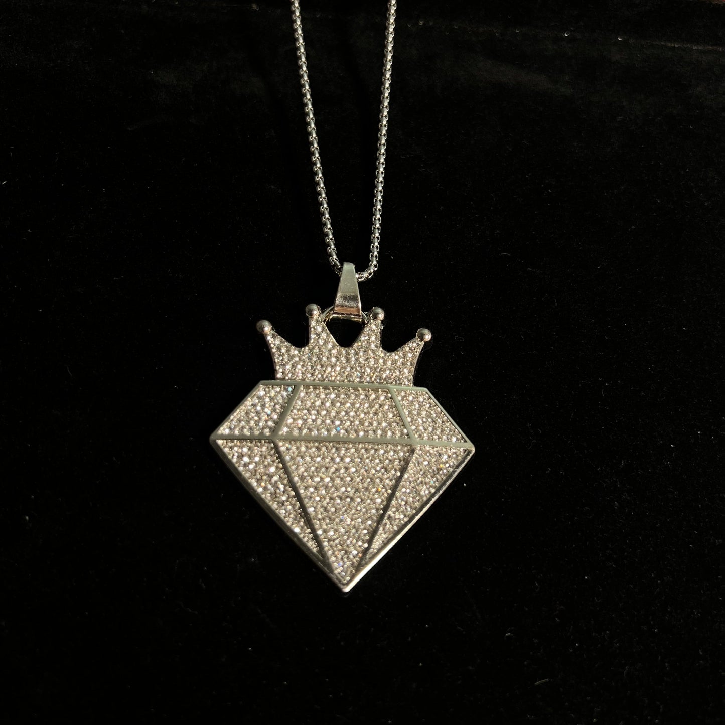 King Iced Out Hip Hop Pendant Necklace With Chain