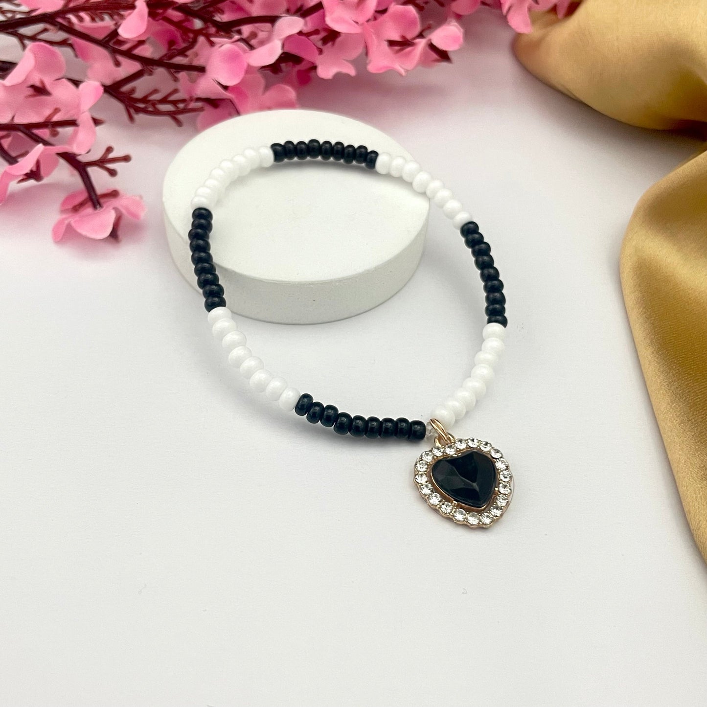 Stretchable Black & White Joco Bead Bracelet With Heart Charm