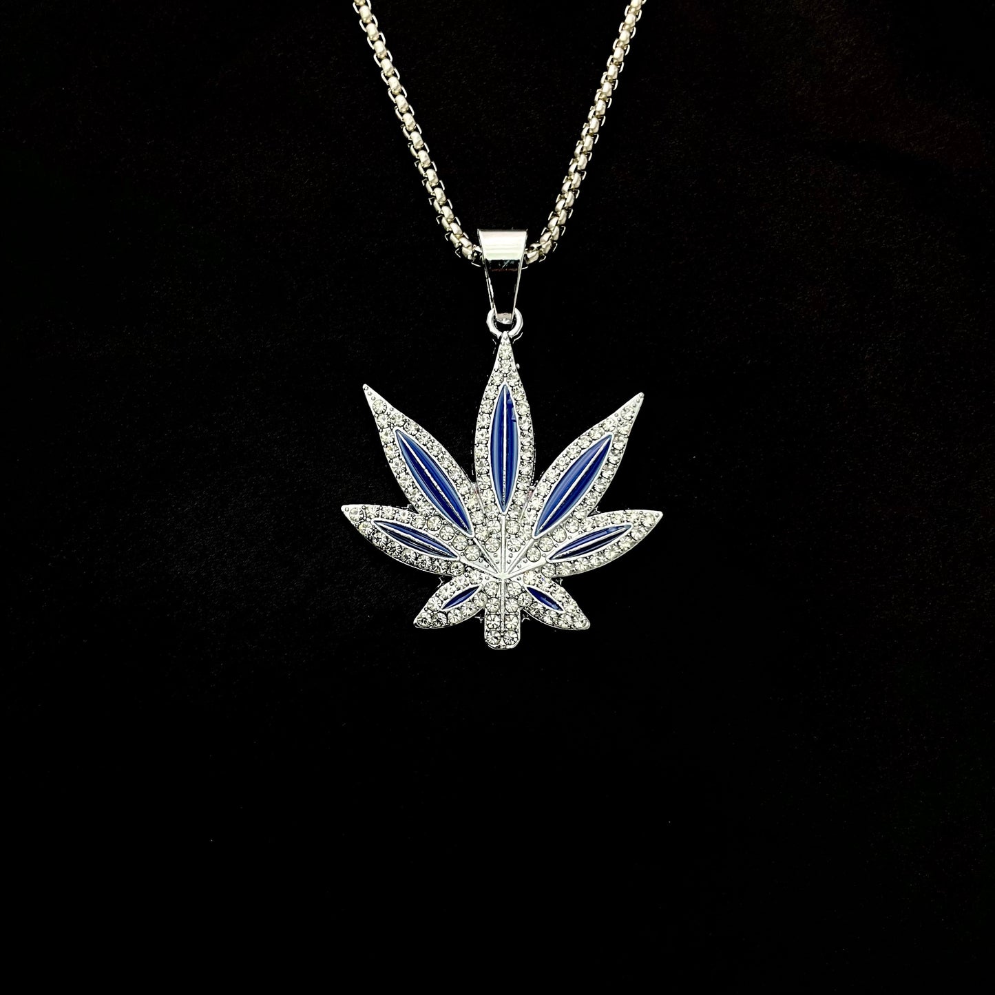 Blue Weed Iced Out Hip Hop Pendant Necklace With Chain