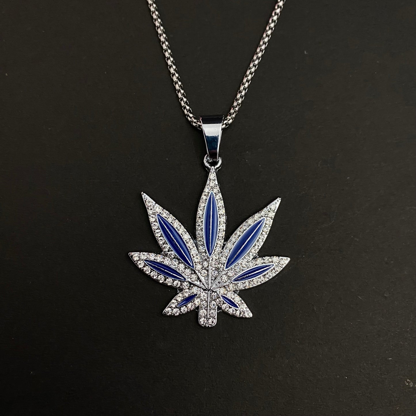 Blue Weed Iced Out Hip Hop Pendant Necklace With Chain